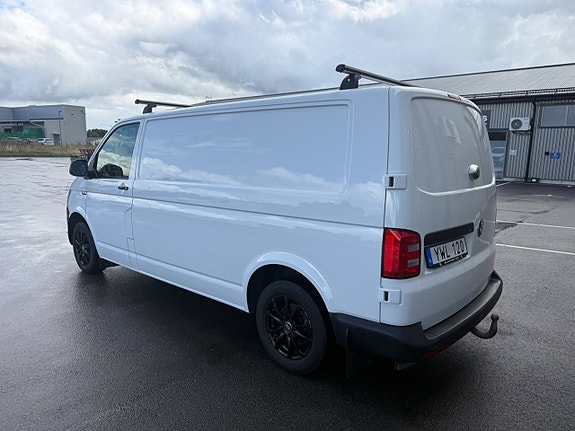 Volkswagen Transporter 4 of 13