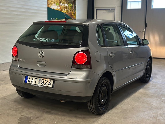 Volkswagen Polo 4 of 14