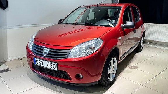 Dacia Sandero 4 of 15