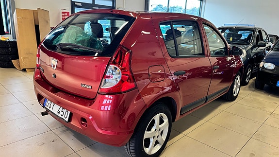 Dacia Sandero 14 of 15