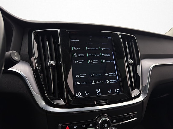 Volvo V60 24 of 30