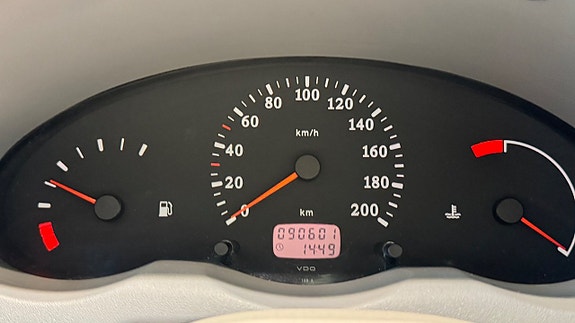 Nissan Micra 8 of 14
