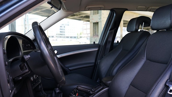 Saab 9-5 8 of 18