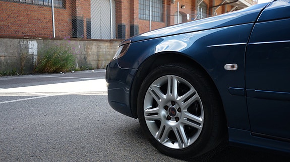 Saab 9-5 7 of 18