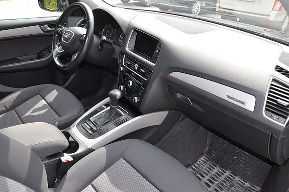 Audi Q5 9 of 13