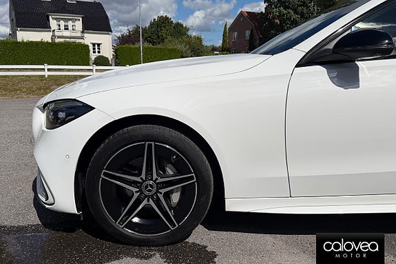 Mercedes-Benz C300 8 of 20