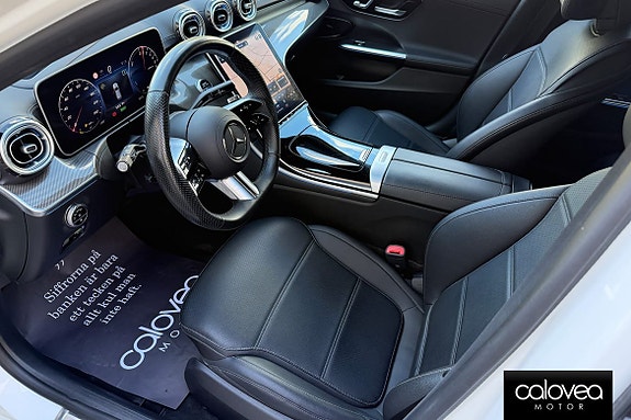 Mercedes-Benz C300 9 of 20