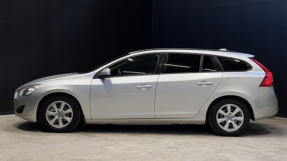 Volvo V60 4 of 22