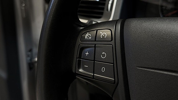 Volvo V60 14 of 22