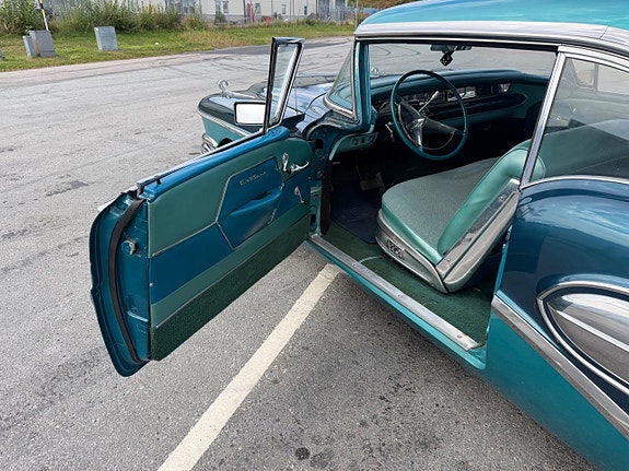 Buick Century 9 of 18