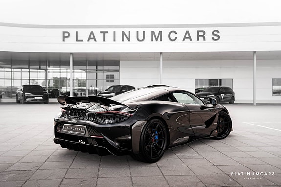 McLaren 765LT 3 of 29