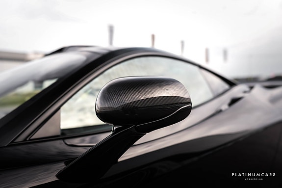 McLaren 765LT 25 of 29