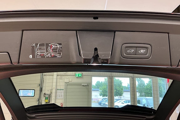 Volvo V90 21 of 30