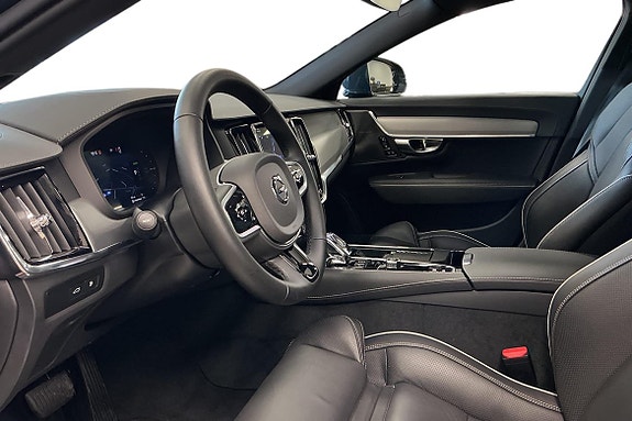 Volvo V90 14 of 30
