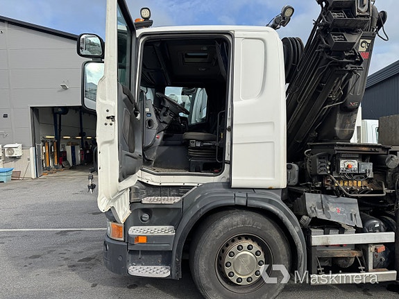 Kranväxlare Scania G400LB8X4*4HNA med HIAB kran 12 of 27