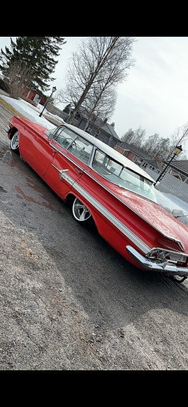 Chevrolet Impala 2 of 9