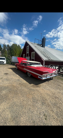 Chevrolet Impala 6 of 9