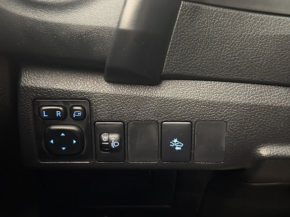 Toyota Auris 14 of 30