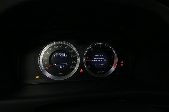 Volvo XC70 24 of 26