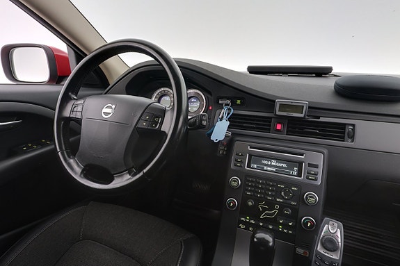 Volvo XC70 14 of 26