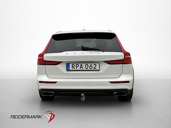 Volvo V60 Cross Country 6 of 30