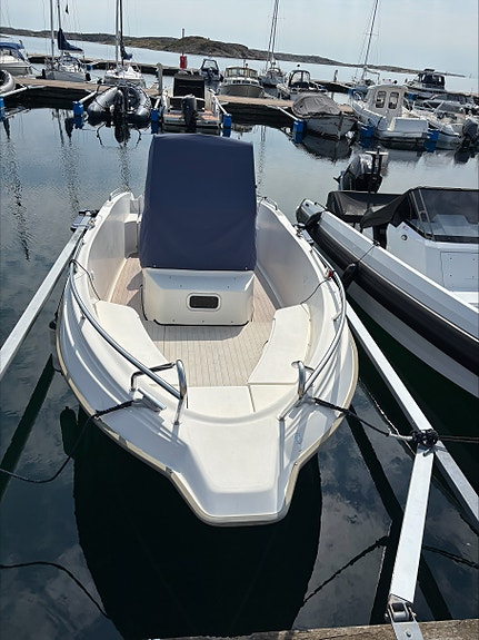 Uttern S64 220hk MPI 5 of 9