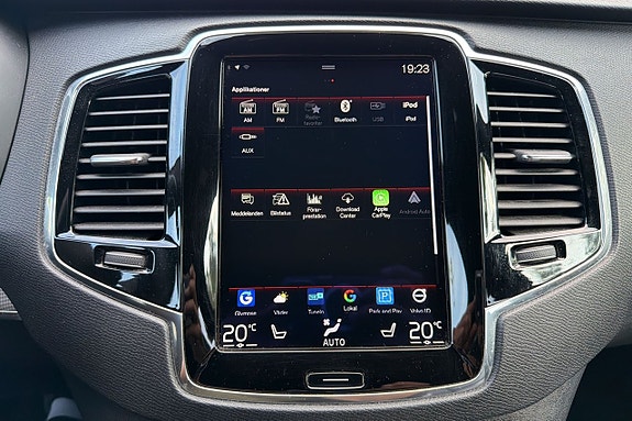 Volvo XC90 24 of 29
