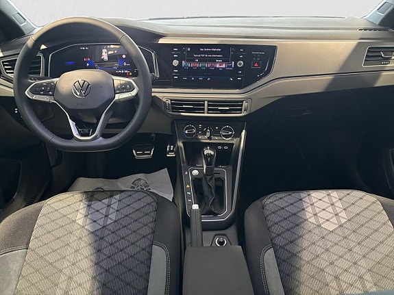 Volkswagen Taigo 9 of 17