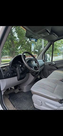 Volkswagen Crafter 9 of 9