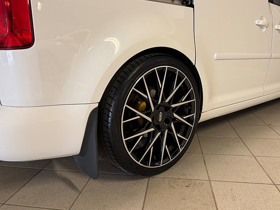 Volkswagen Caddy 23 of 26