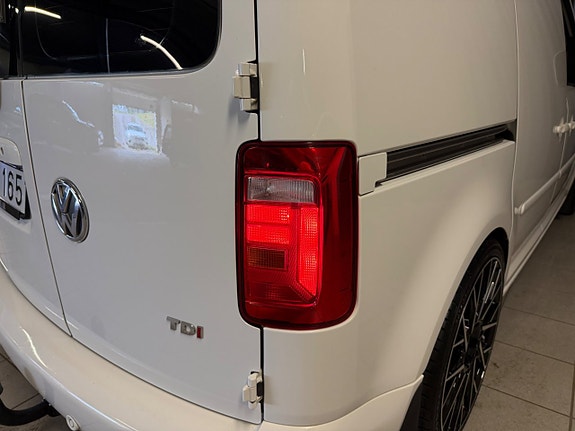 Volkswagen Caddy 25 of 26