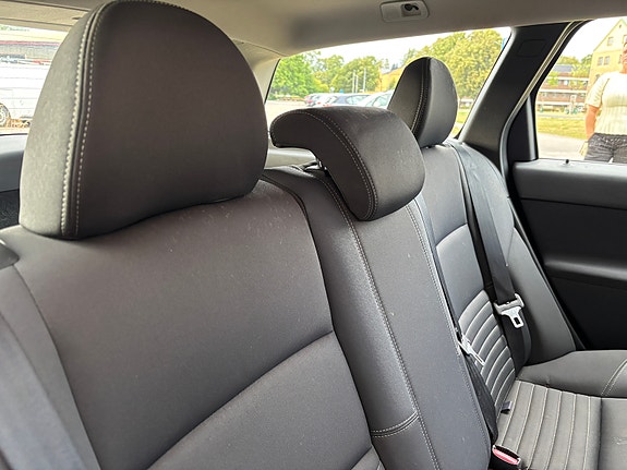 Volvo V50 14 of 27