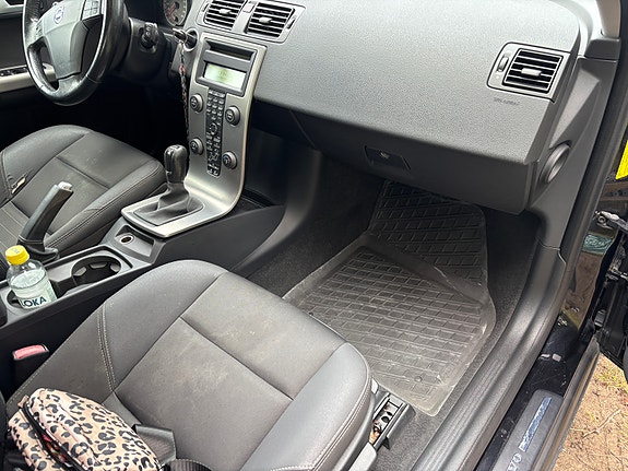 Volvo V50 12 of 27