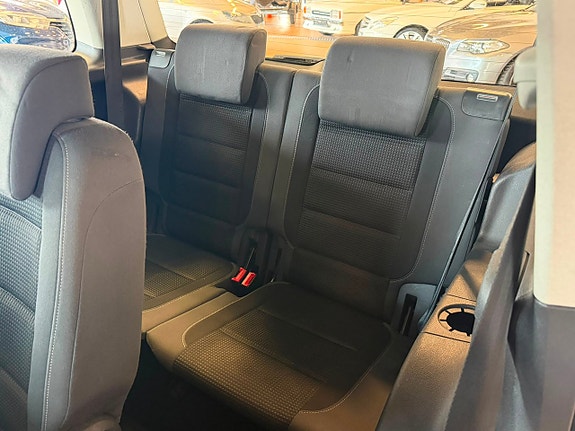Volkswagen Touran 9 of 10