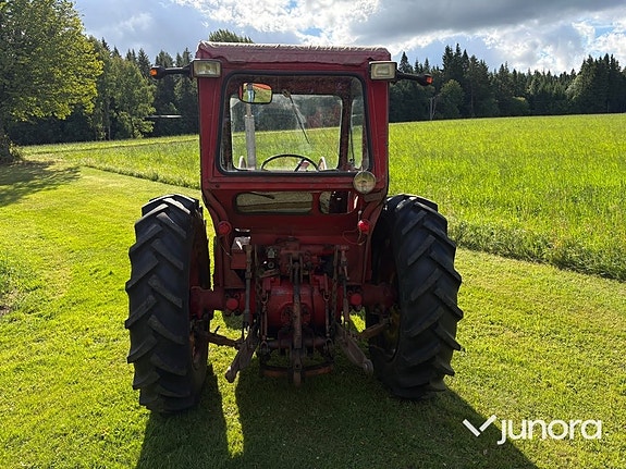 Traktor med frontlastare - Volvo BM, 400 Buster 7 of 30