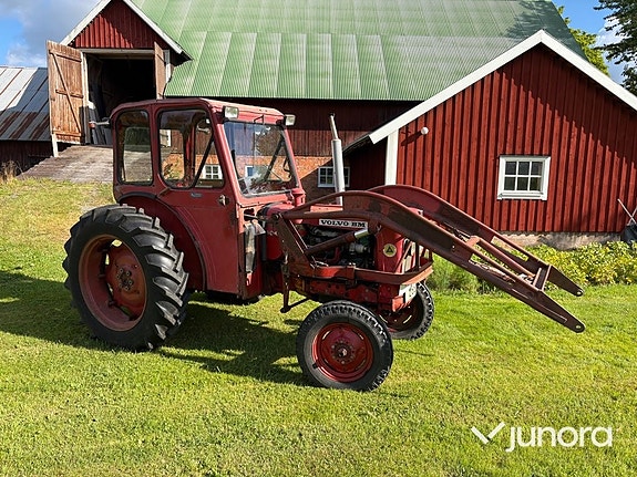 Traktor med frontlastare - Volvo BM, 400 Buster 11 of 30