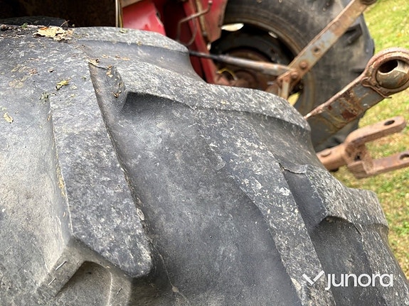 Traktor - Massey Ferguson, 135 Special 8-VX 17 of 30