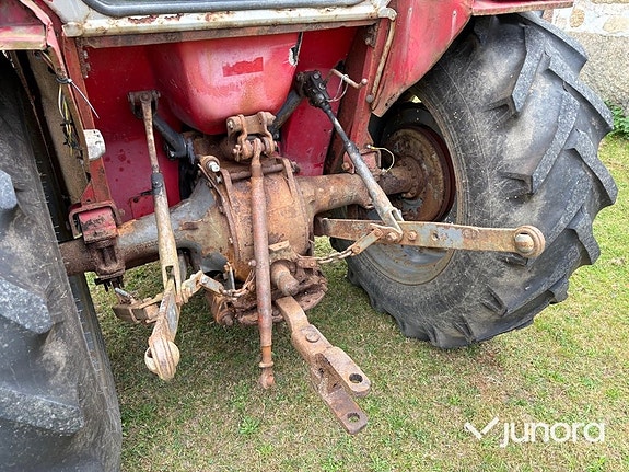 Traktor - Massey Ferguson, 135 Special 8-VX 23 of 30