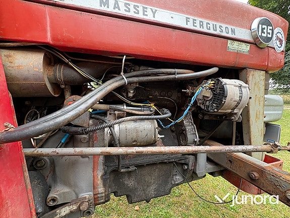Traktor - Massey Ferguson, 135 Special 8-VX 21 of 30
