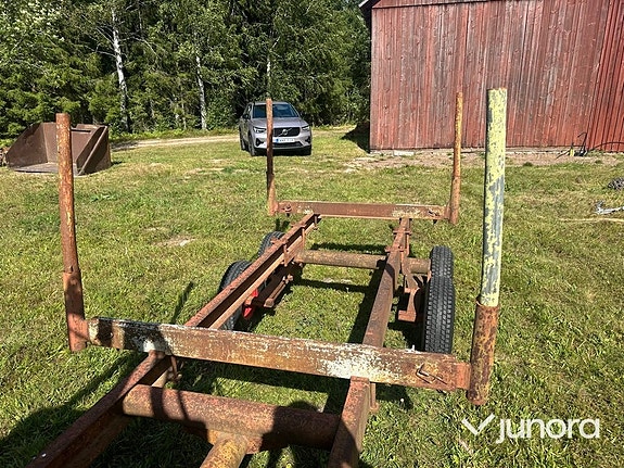 Traktor med skogsvagn - International, IH 434 4 of 30