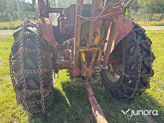 Traktor med skogsvagn - International, IH 434 16 of 30