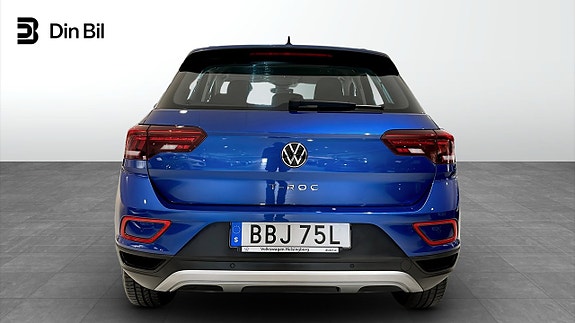 Volkswagen T-Roc 5 of 12