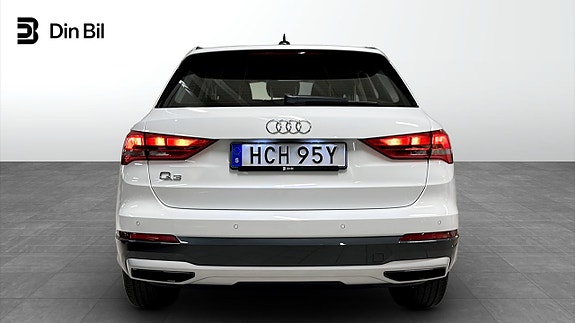 Audi Q3 5 of 13
