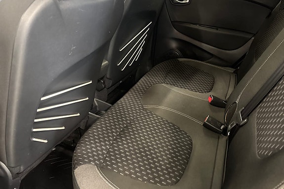 Renault Captur 12 of 20
