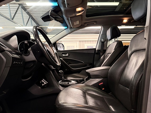 Hyundai Santa Fe 8 of 10