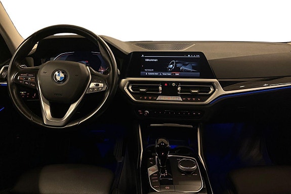 BMW 320d 12 of 26