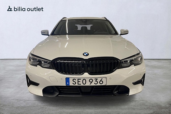 BMW 320d 3 of 26