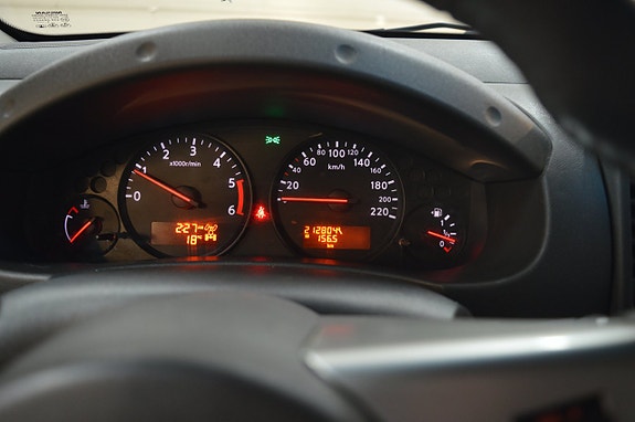 Nissan Navara 9 of 22