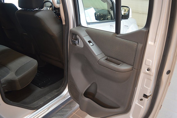 Nissan Navara 18 of 22