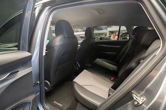 Skoda Enyaq 16 of 24
